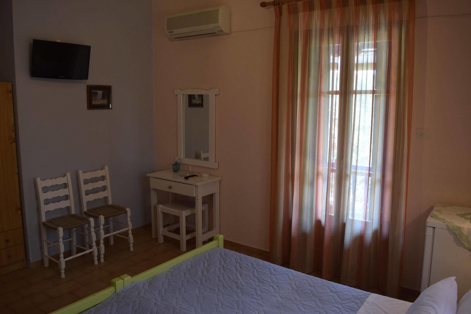Rastoni Guest House Skopelos Экстерьер фото